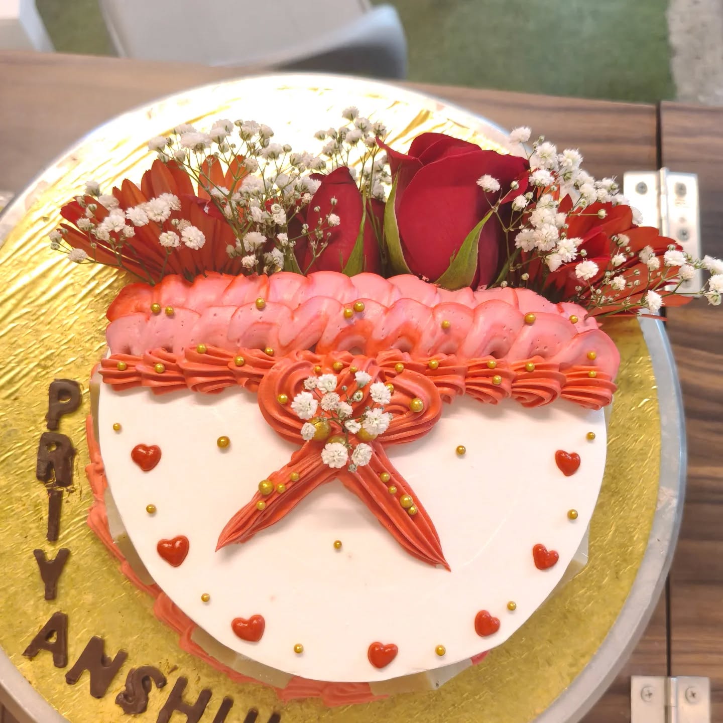 Rose theme cake